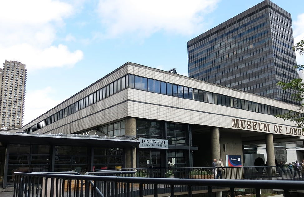 Photo of exterior of Museum of London