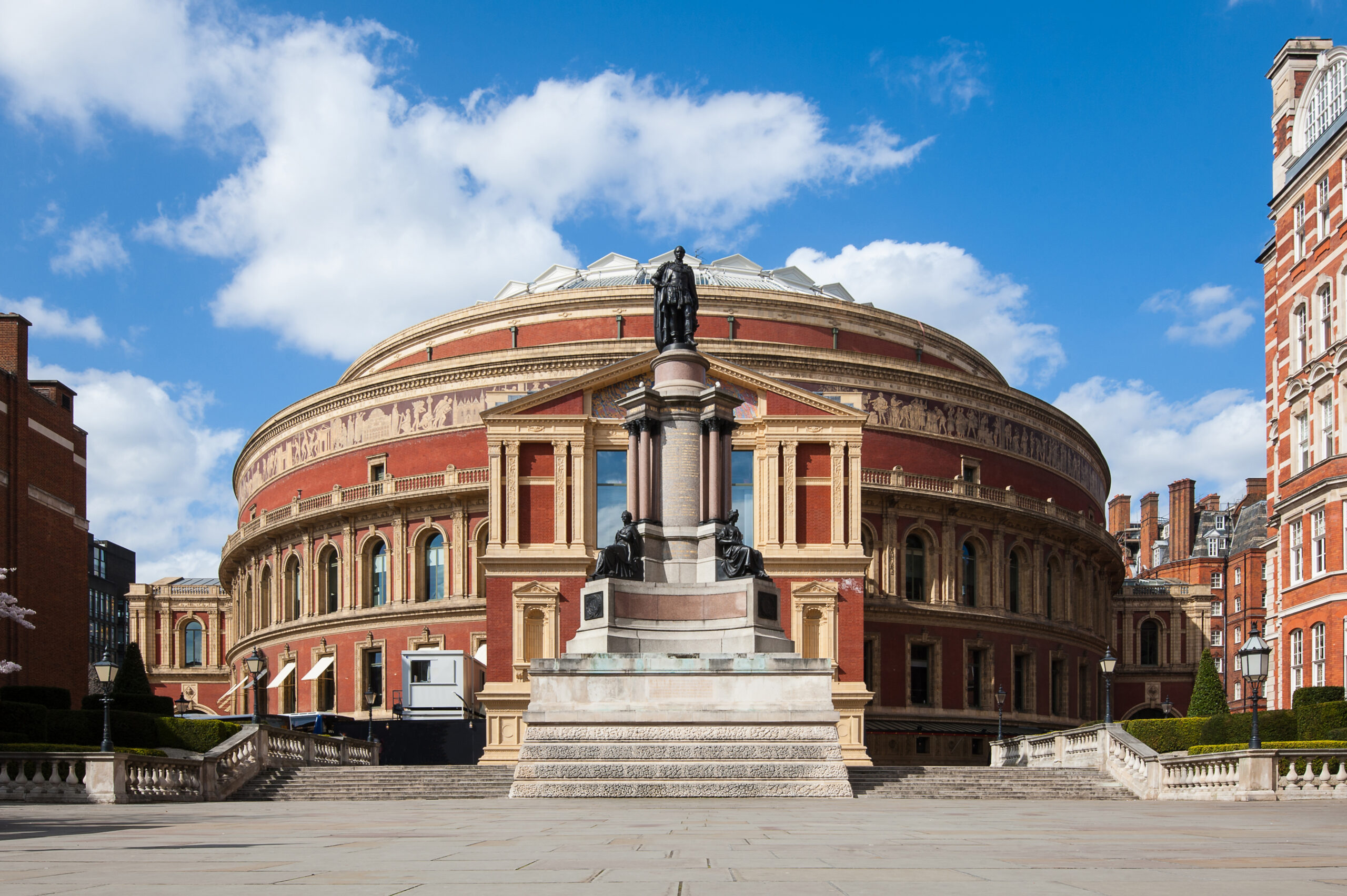 Peers criticise Royal Albert Hall 'conflicts of interest’