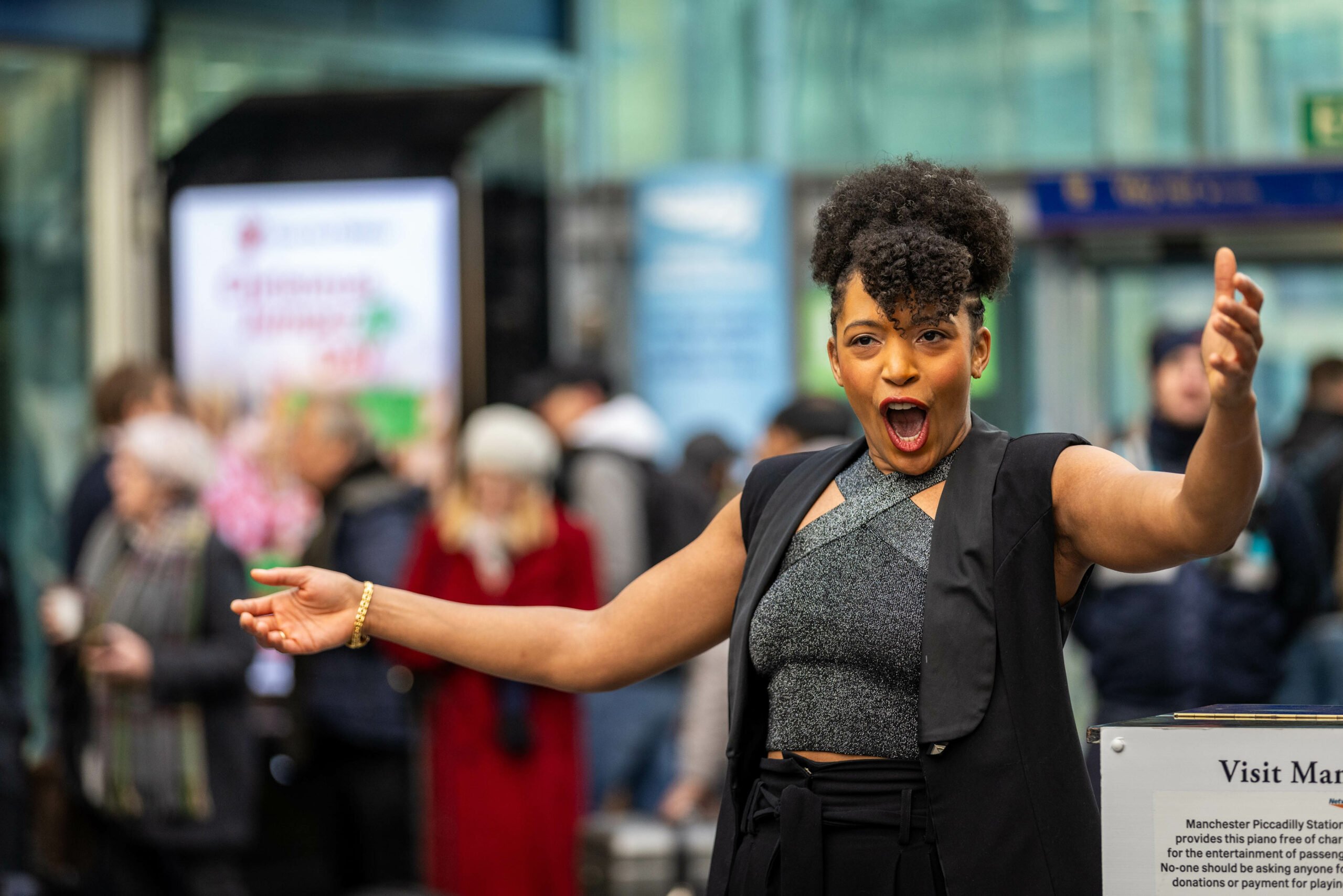 Mezzo-soprano Idunnu Münch at Manchester Piccadilly station as English National Opera (ENO)